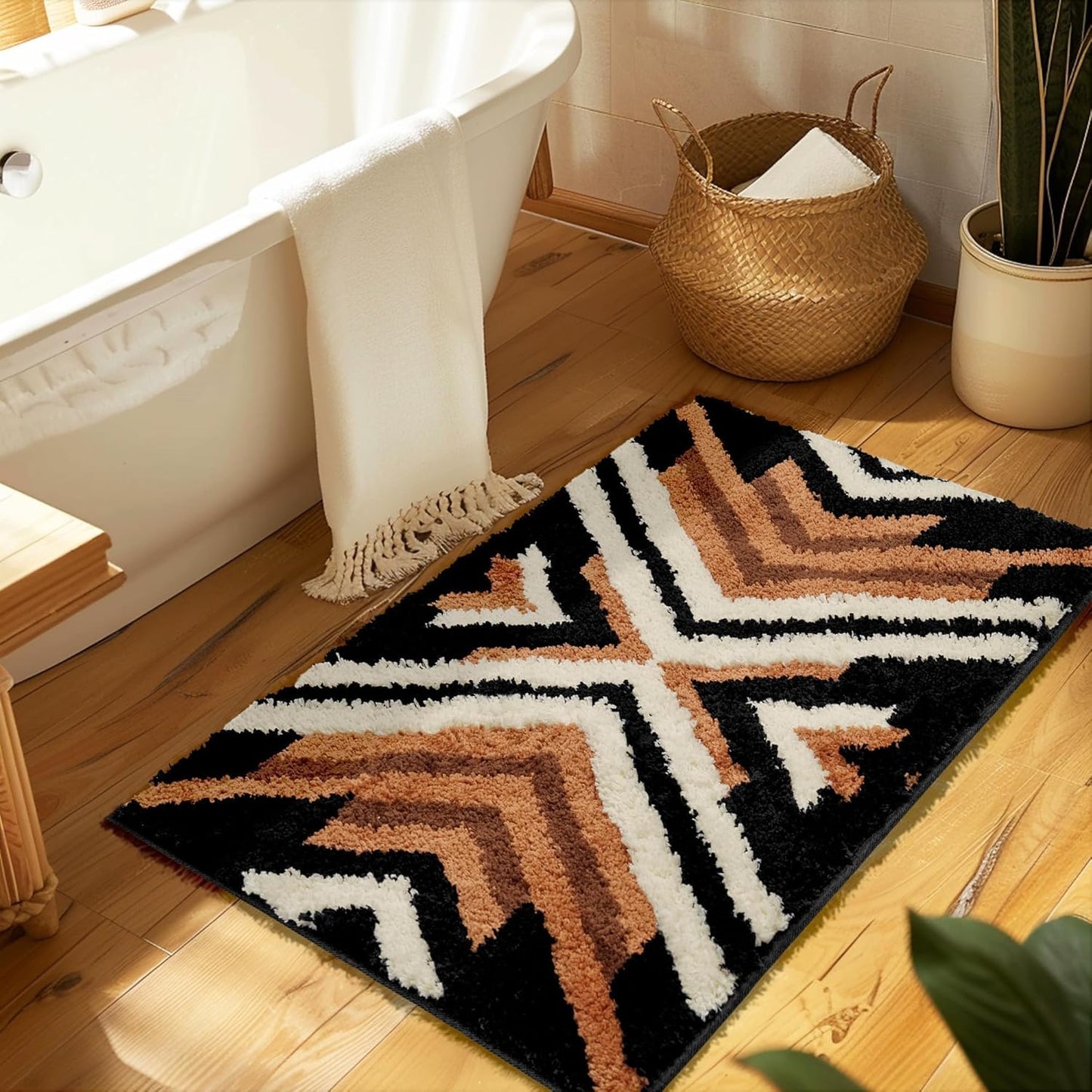 Boho Long Bathroom Rugs Runner Non Slip Washable Western Aztec Bath Mats Rugs for Bathroom Hallway Plush Soft Absorbent Farmhouse Carpet for Shower, Kitchen, 24x60 inch, WhiteBrown