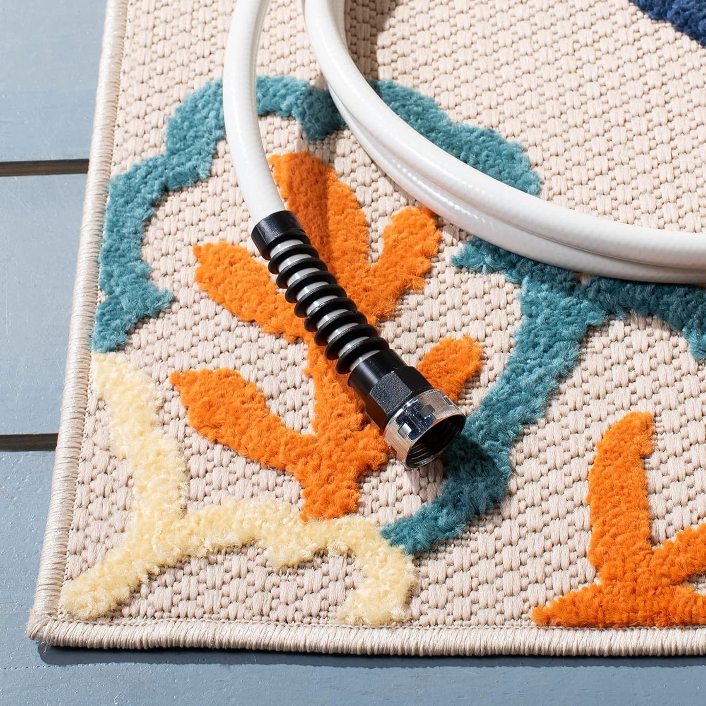 SAFAVIEH Cabana Collection Area Rug - 5'3" x 7'7", Ivory & Orange, Floral Design, Non-Shedding & Easy Care, Indoor/Outdoor & Washable-Ideal for Patio, Backyard, Mudroom (CBN391A)