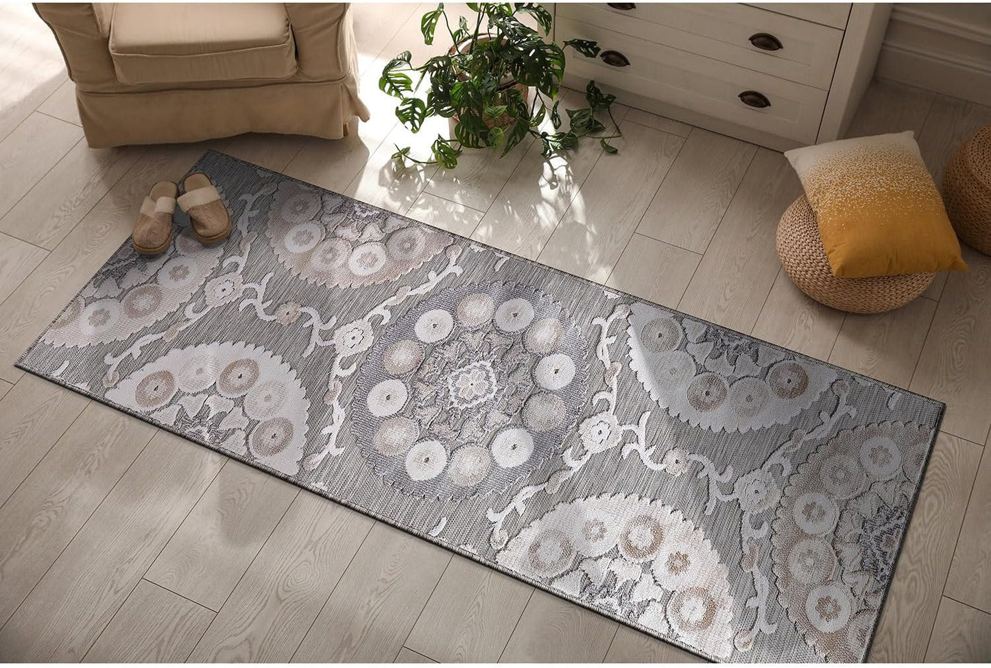 CAMILSON Indoor Outdoor Rug 8x10 Bohemian Medallion Floral Area Rugs for Indoor and Outdoor Patios Easy-Cleaning Non-Shedding Living Room Garden and Kitchen Washable Outside Carpet (8 x 10 / Beige)
