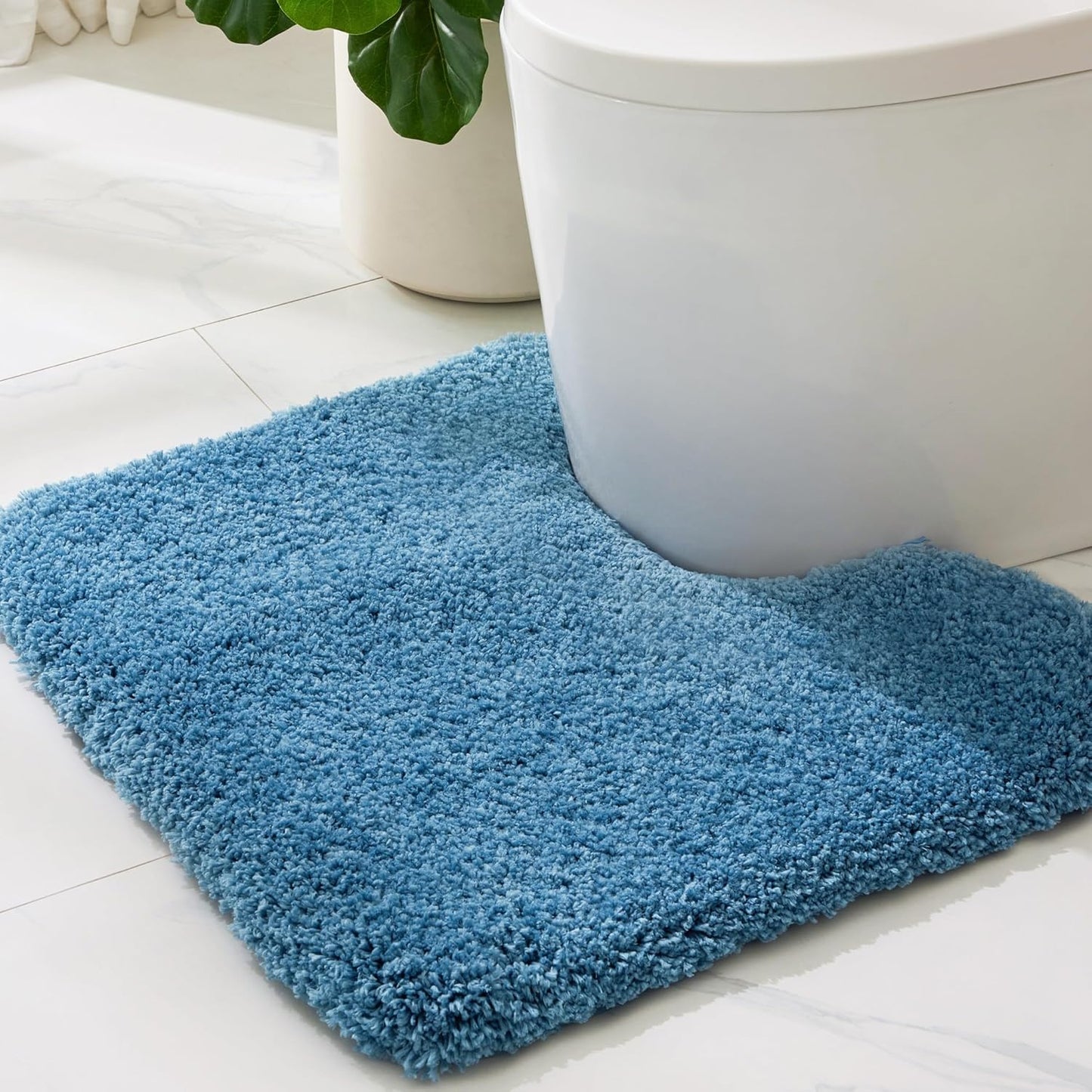 ILANGO Pink Bathroom Rugs 36" × 24" Non Slip & Super Absorbent Extra Thick Soft, Washable Bath Mat for Floor, Non Shedding Microfiber Plush Shaggy Bath Rug with Rubber for Bathtub Shower Room Sink