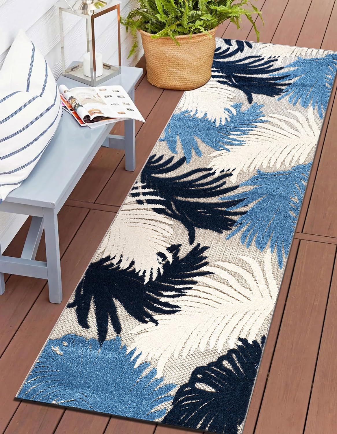 Rugshop Lucca Contemporary Floral Indoor/Outdoor Area Rug 5' x 7' Navy