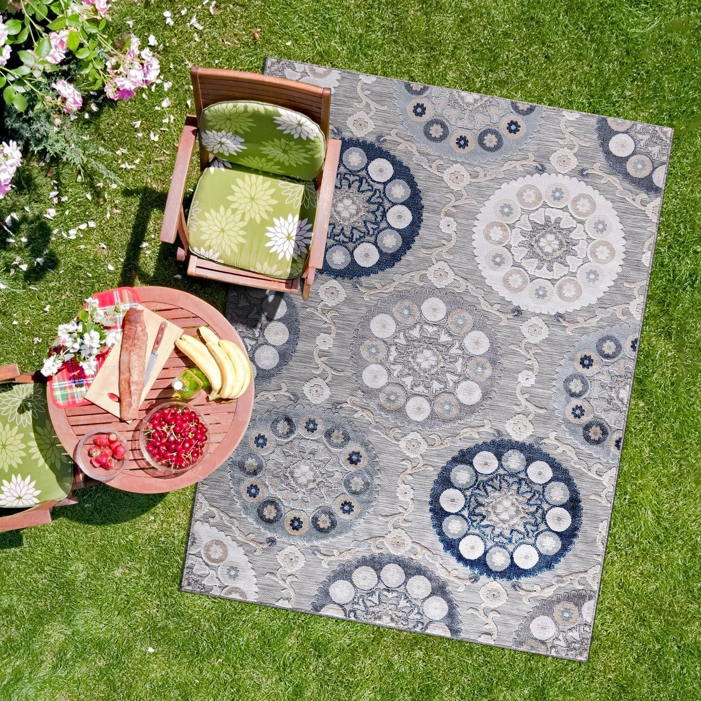 CAMILSON Indoor Outdoor Rug 8x10 Bohemian Medallion Floral Area Rugs for Indoor and Outdoor Patios Easy-Cleaning Non-Shedding Living Room Garden and Kitchen Washable Outside Carpet (8 x 10 / Beige)