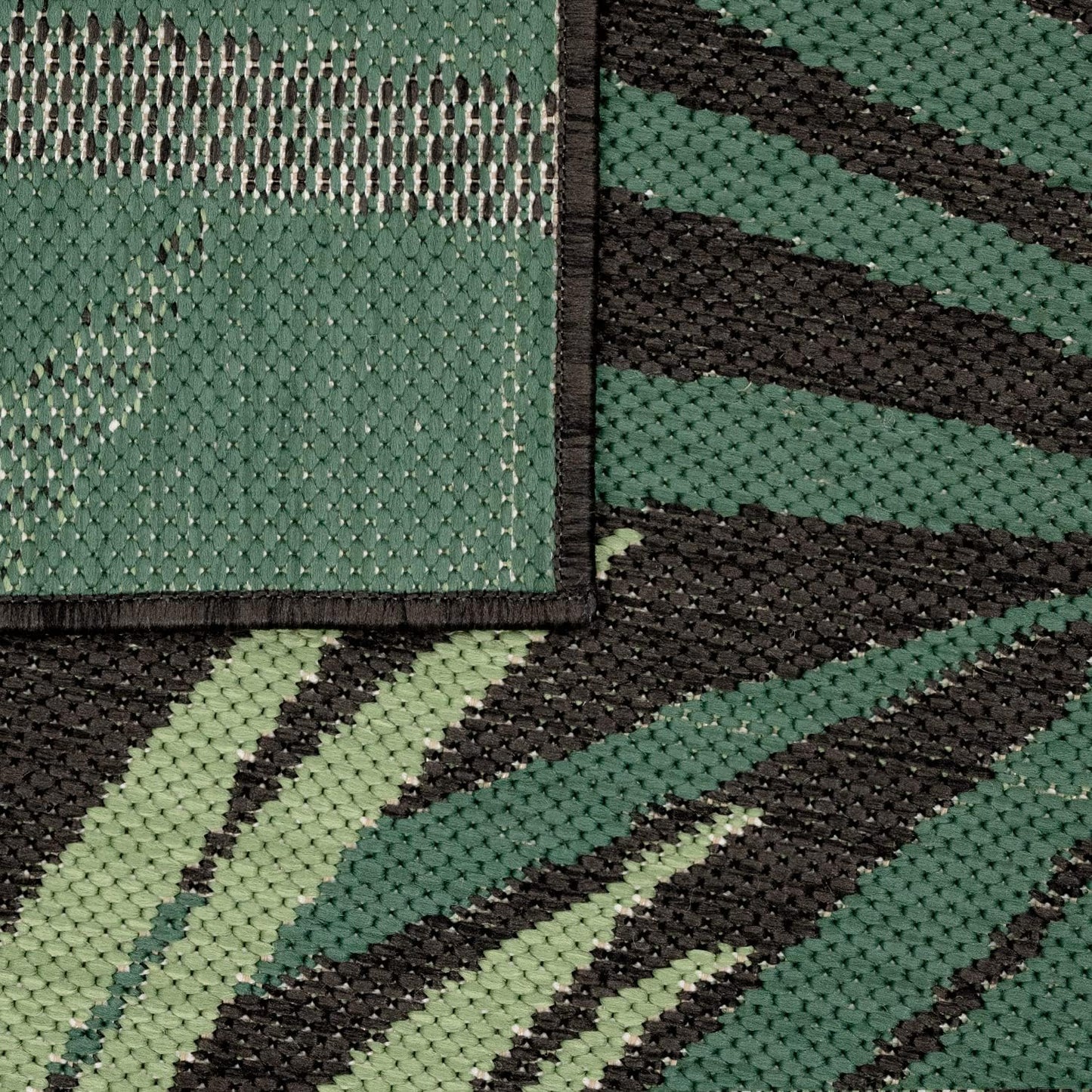 Indoor & Outdoor Rug Flat-Weave Jungle Floral Palm Trees Design Black Green, Size: 3'11" x 5'7"