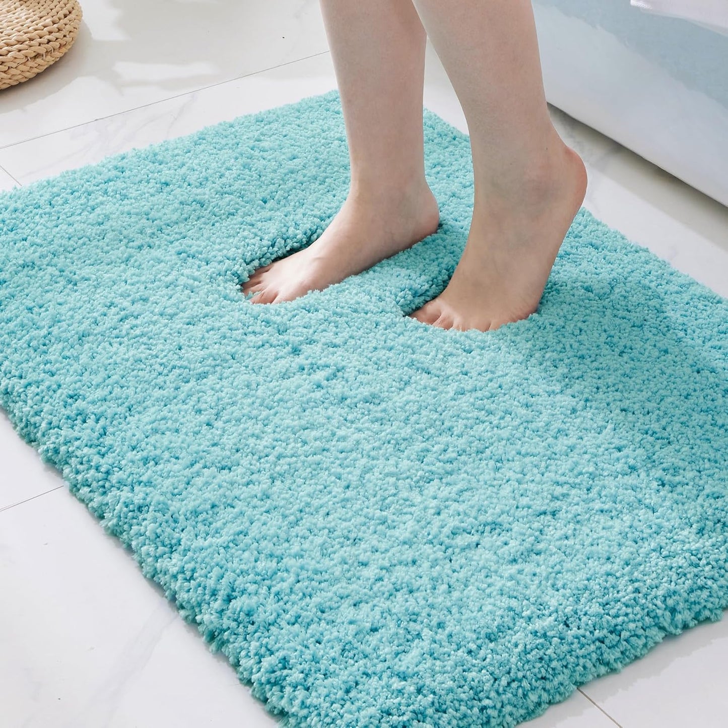 ILANGO Pink Bathroom Rugs 36" × 24" Non Slip & Super Absorbent Extra Thick Soft, Washable Bath Mat for Floor, Non Shedding Microfiber Plush Shaggy Bath Rug with Rubber for Bathtub Shower Room Sink
