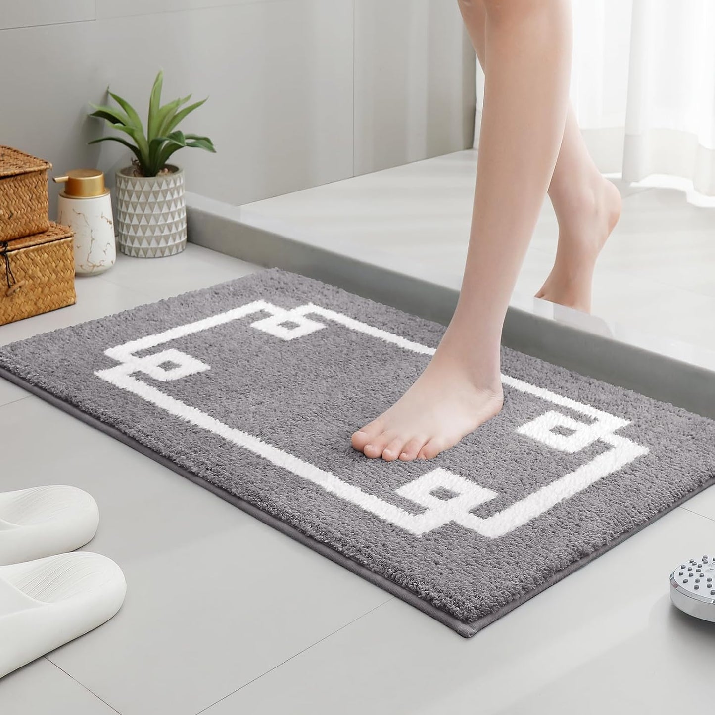 HOMEIDEAS Bathroom Rugs Sets 2 Piece, Soft and Water Absorbent Microfiber Carpet, Non-Slip Washable Bath Mats (20"x32"+16"x24", Grey and White)