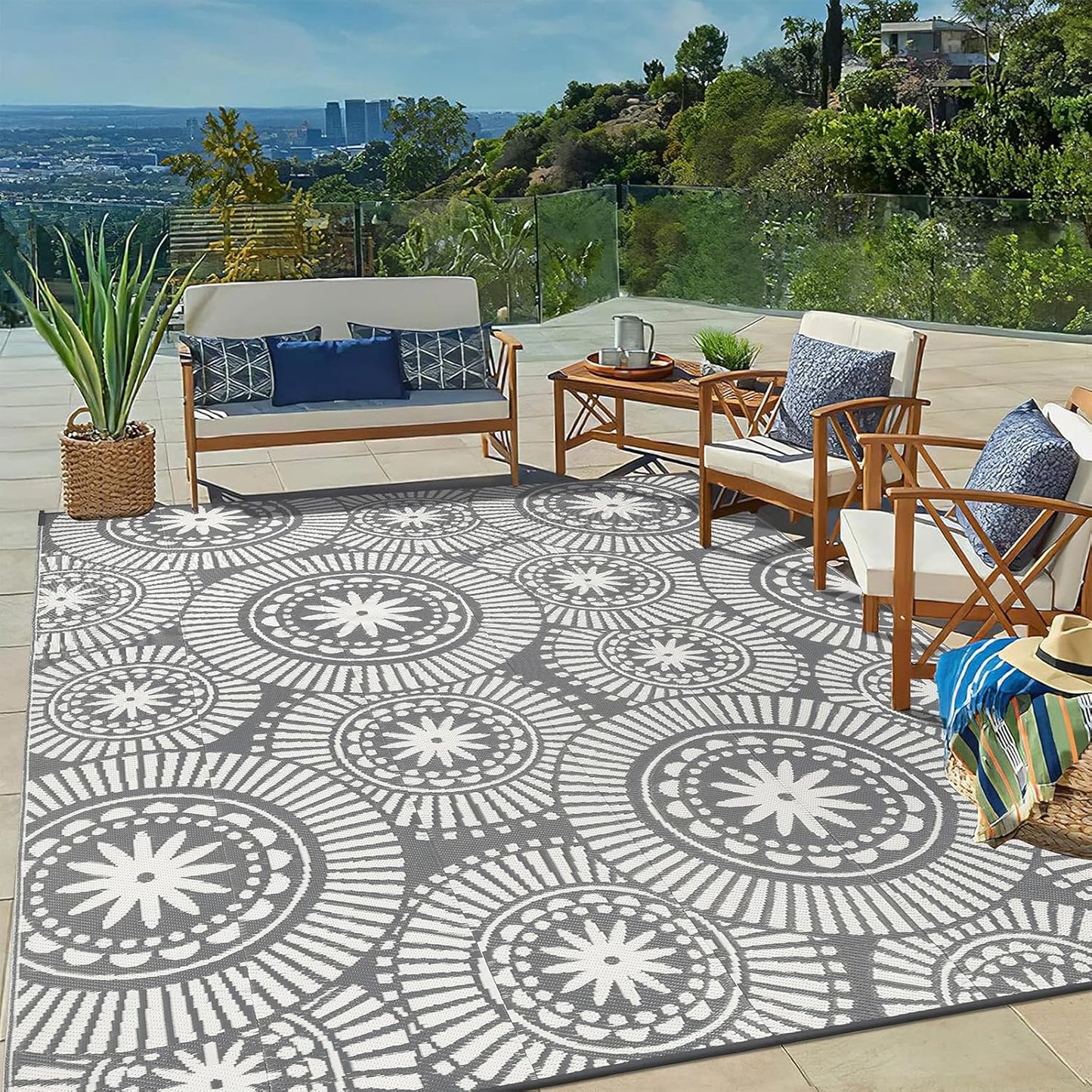 Ileading Round Outdoor Plastic Straw Rug 6ft Funny Floral Style Reversible Patio Area Rugs Waterproof Non Shedding Portable Carpets for Rv Outside Deck Pool Beach Picnic Camping (Pink)